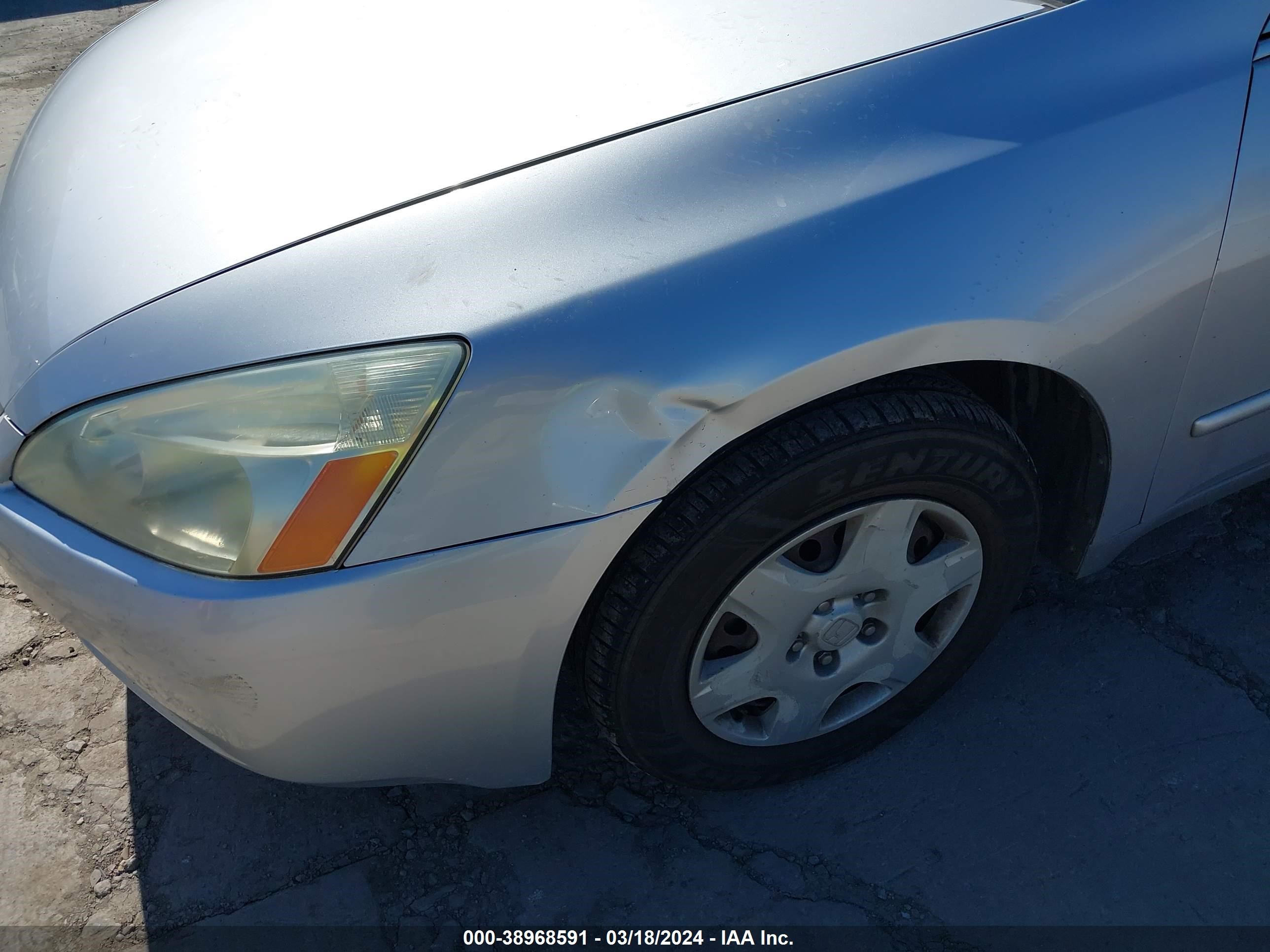 Photo 5 VIN: 1HGCM56495A080376 - HONDA ACCORD 