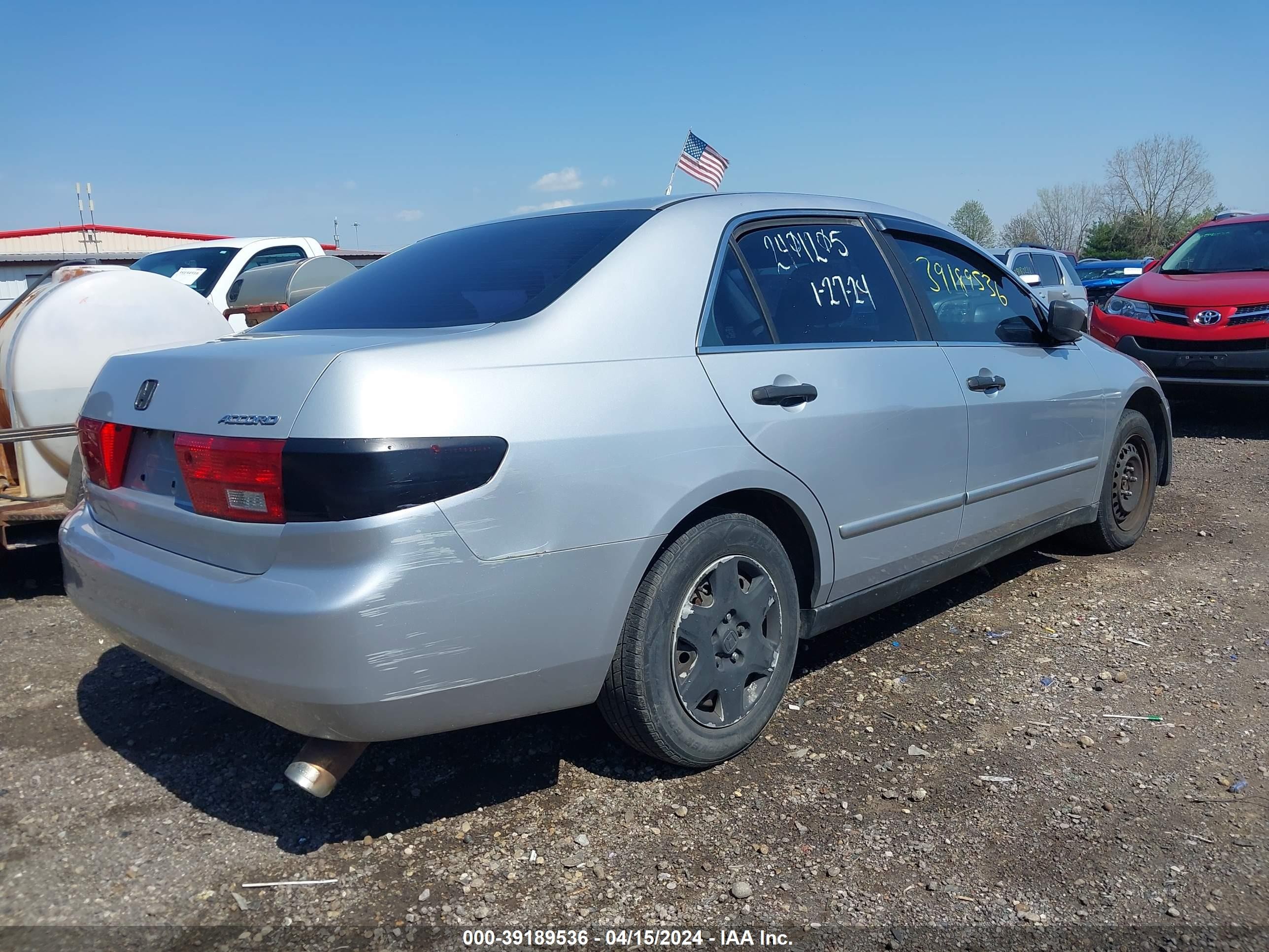 Photo 3 VIN: 1HGCM56495A183958 - HONDA ACCORD 