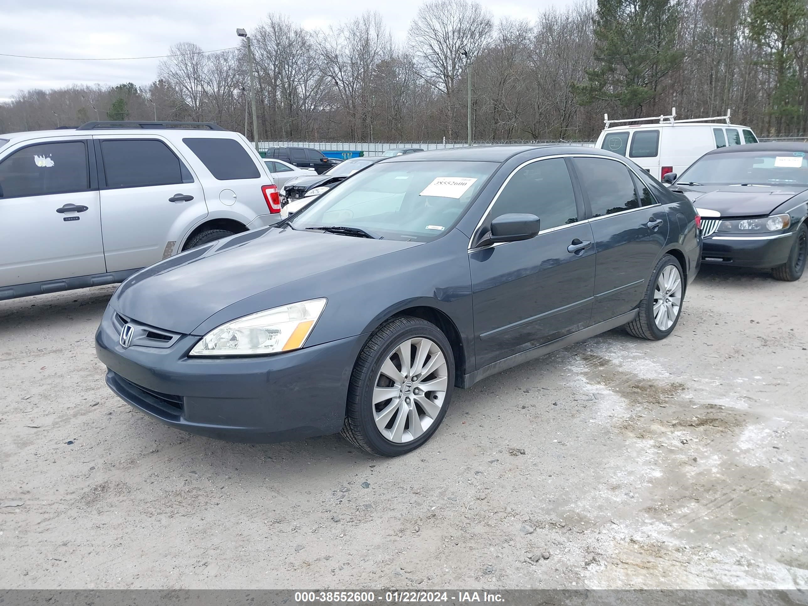 Photo 1 VIN: 1HGCM56495A186004 - HONDA ACCORD 