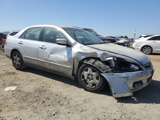 Photo 3 VIN: 1HGCM56497A075665 - HONDA ACCORD LX 