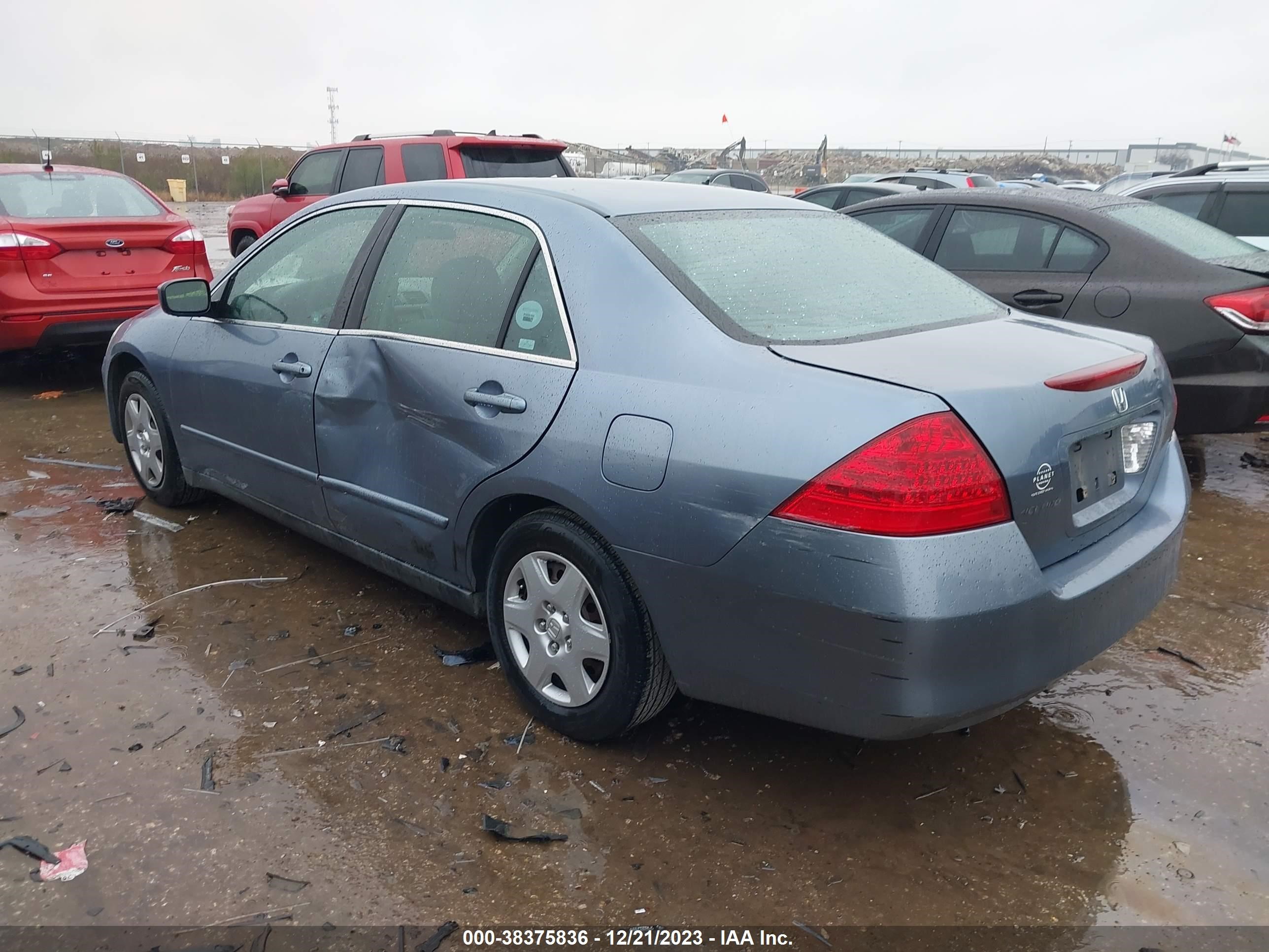 Photo 2 VIN: 1HGCM56497A178049 - HONDA ACCORD 