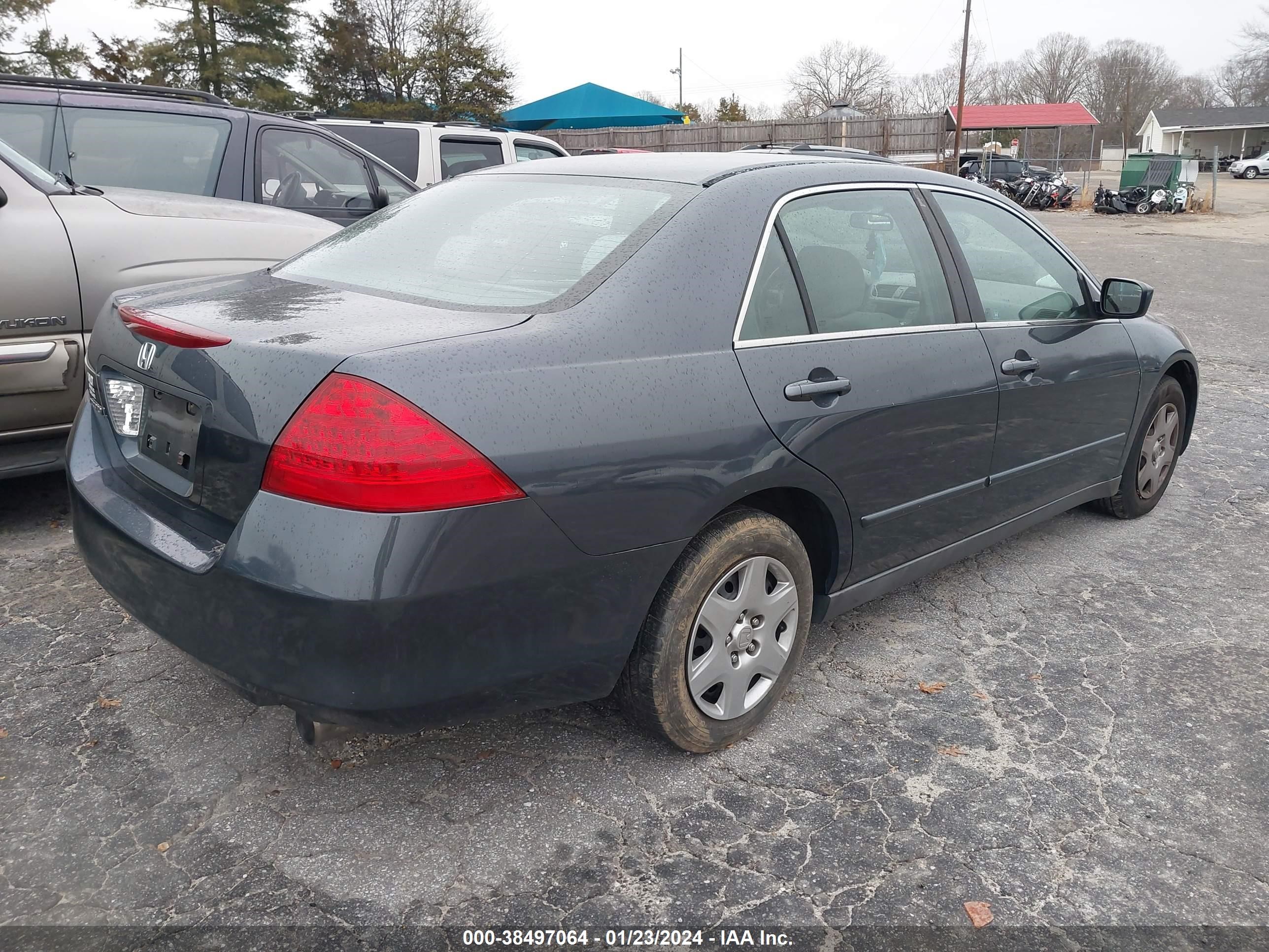 Photo 3 VIN: 1HGCM56497A216864 - HONDA ACCORD 