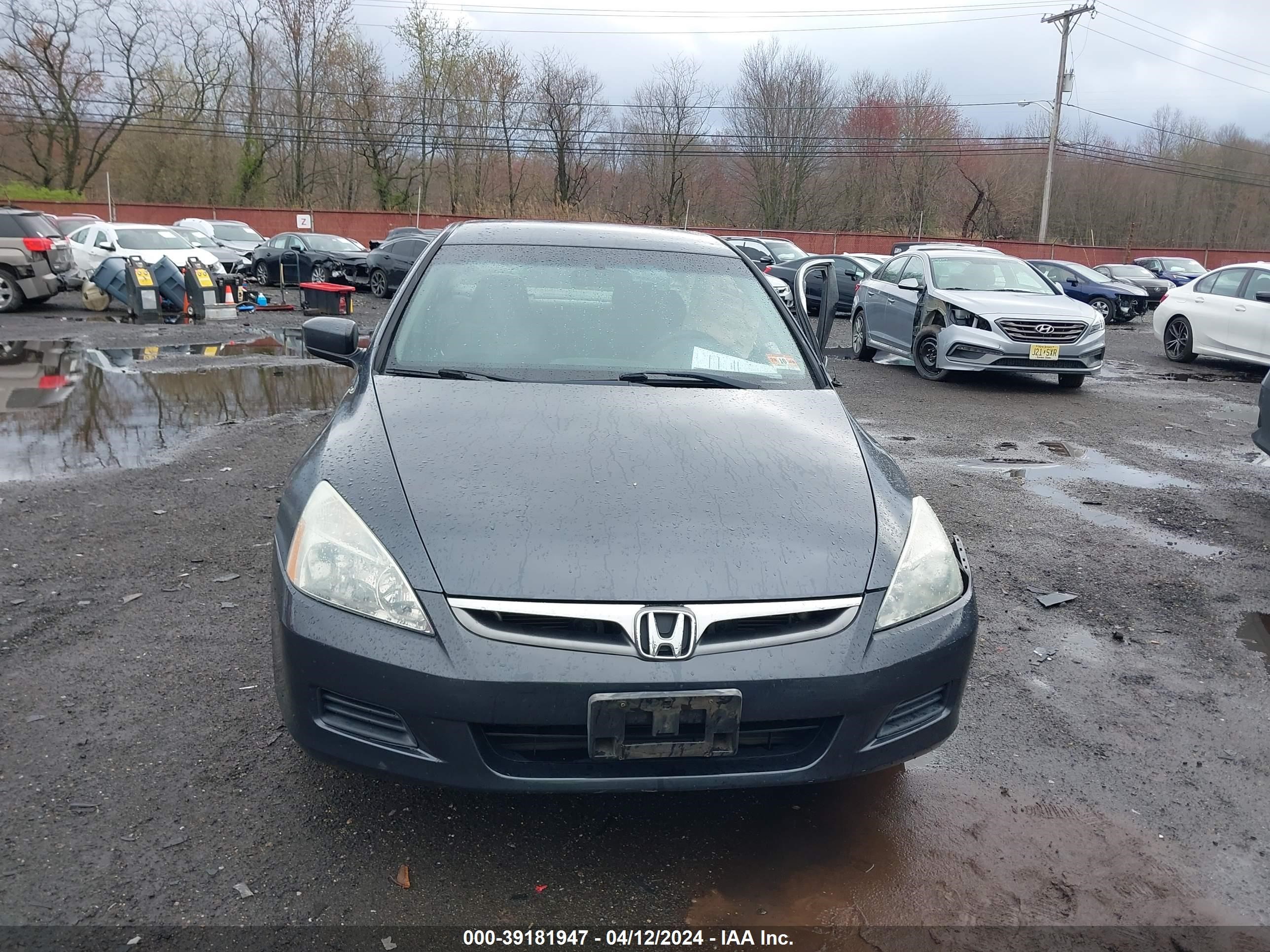 Photo 11 VIN: 1HGCM56497A218923 - HONDA ACCORD 