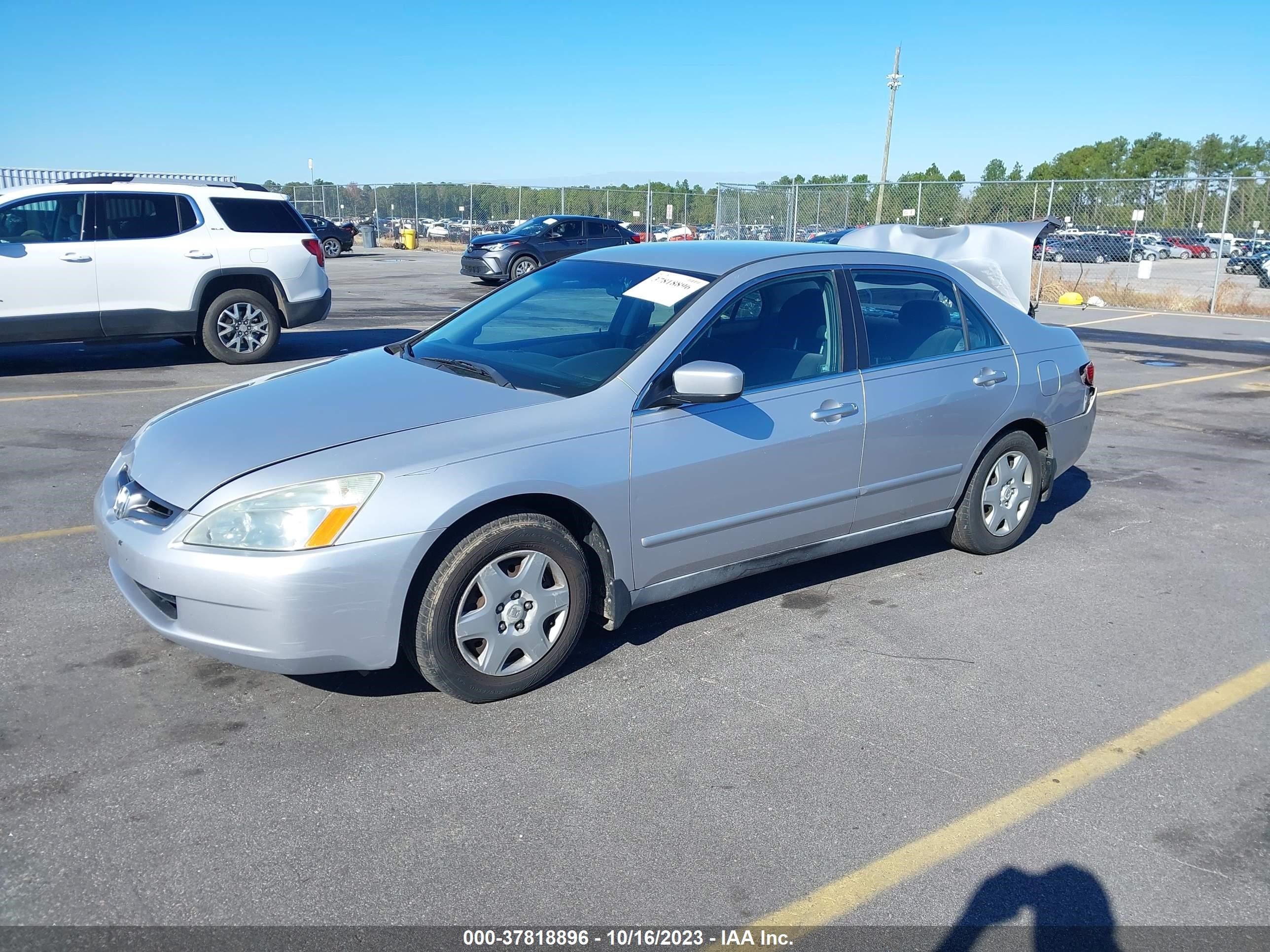 Photo 1 VIN: 1HGCM564X5A055700 - HONDA ACCORD 