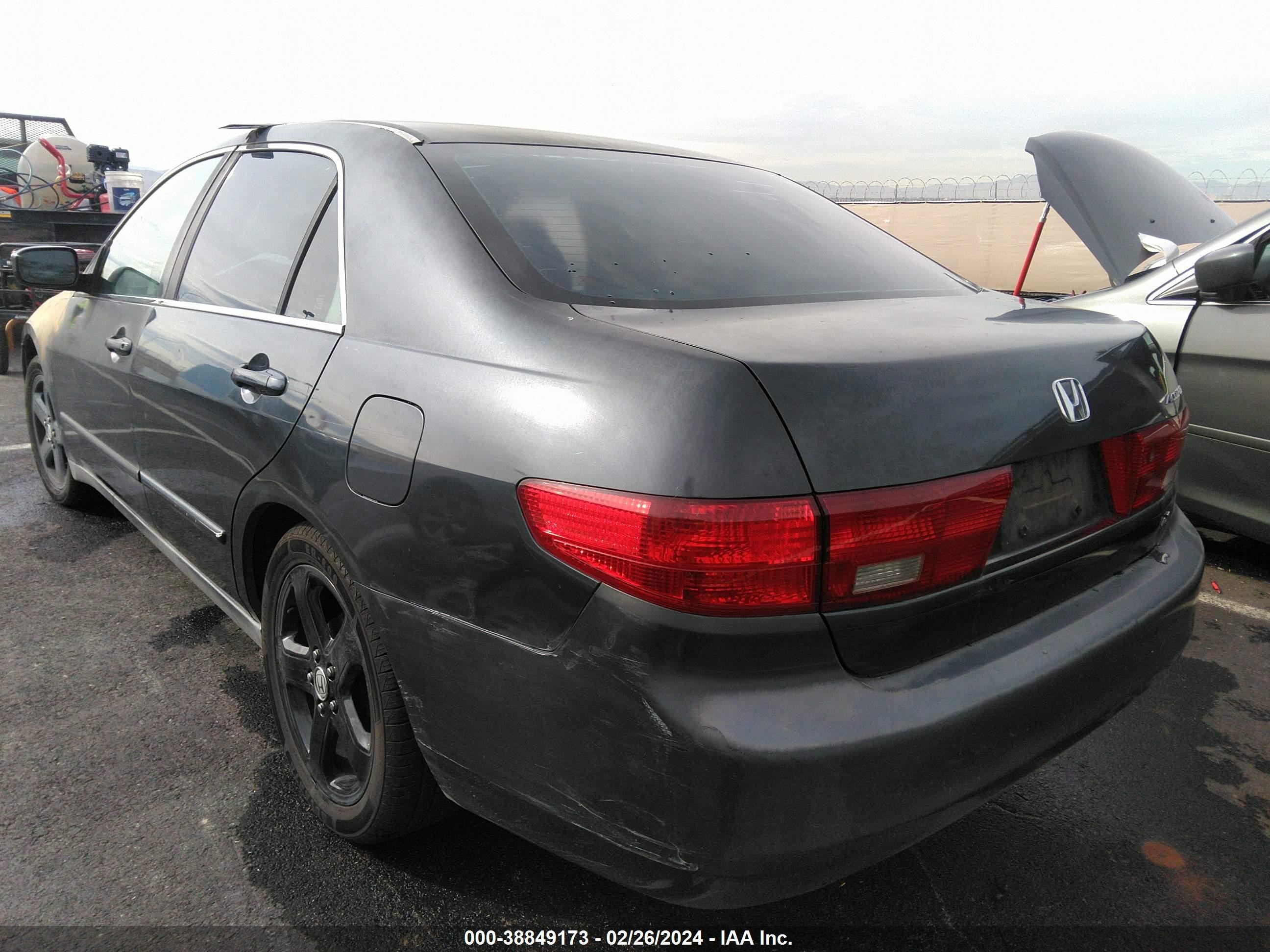 Photo 13 VIN: 1HGCM564X5A083822 - HONDA ACCORD 