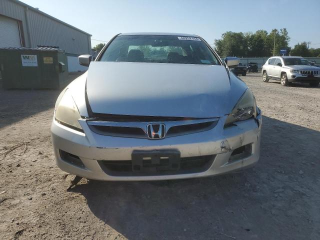 Photo 4 VIN: 1HGCM564X6A104783 - HONDA ACCORD LX 