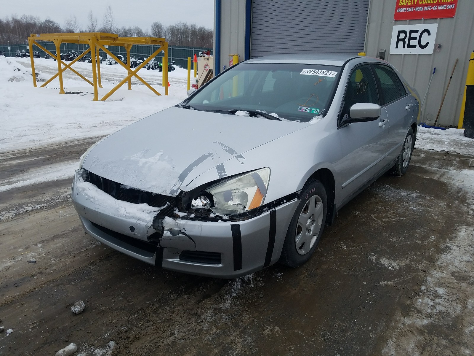 Photo 1 VIN: 1HGCM564X6A117016 - HONDA ACCORD LX 