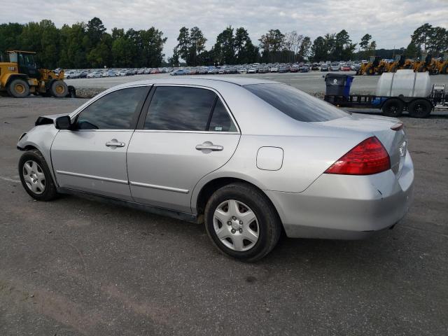 Photo 1 VIN: 1HGCM564X7A216811 - HONDA ACCORD LX 