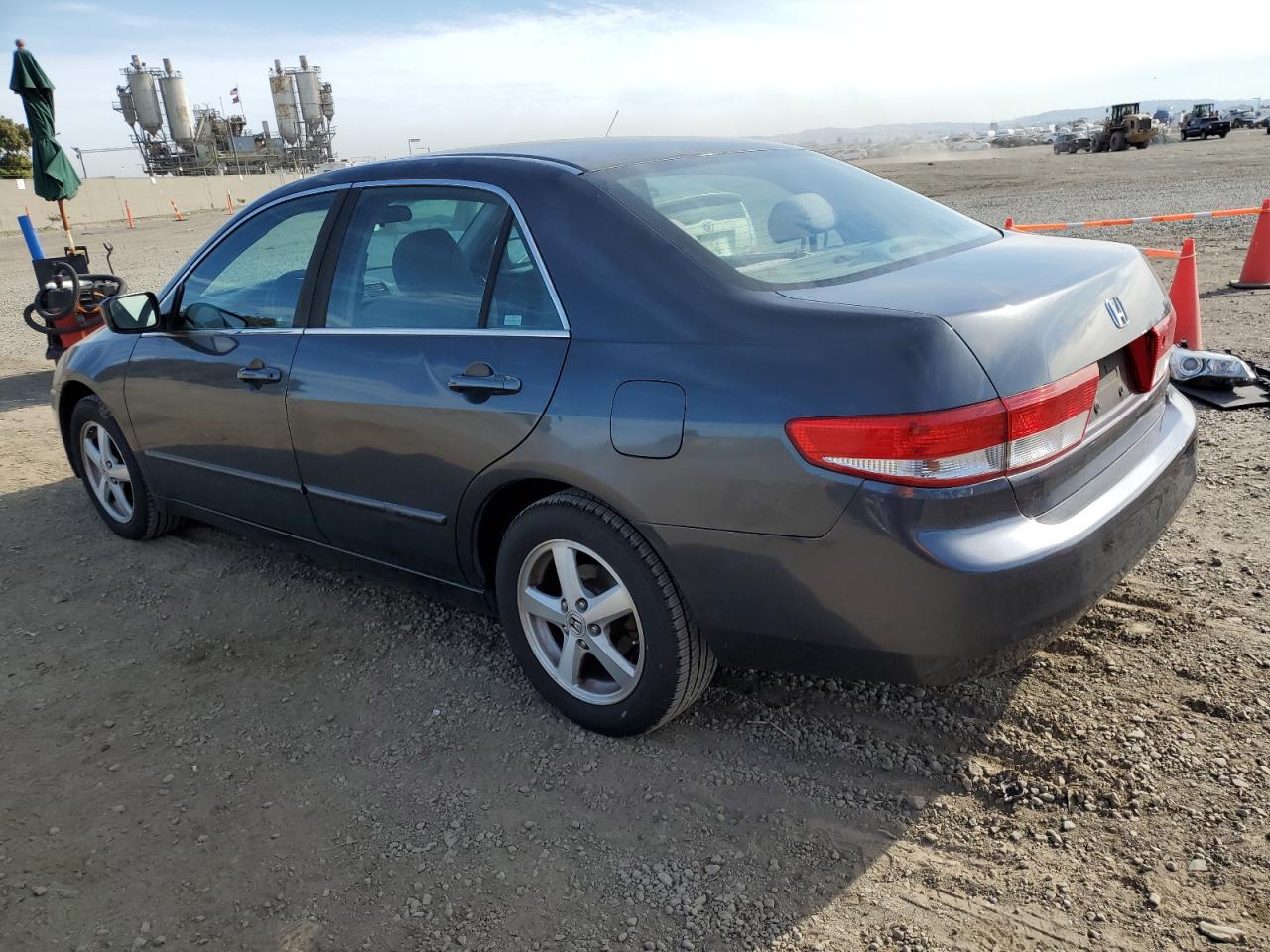 Photo 1 VIN: 1HGCM56604A157619 - HONDA ACCORD 