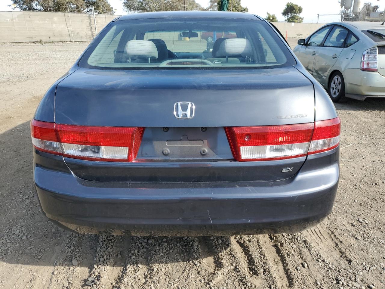 Photo 5 VIN: 1HGCM56604A157619 - HONDA ACCORD 