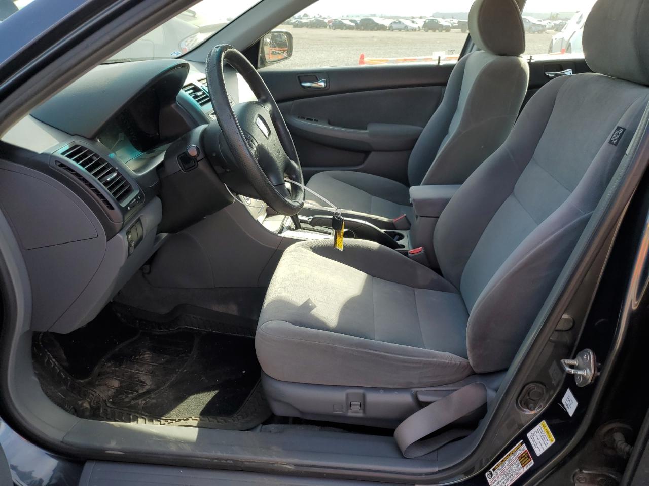 Photo 6 VIN: 1HGCM56604A157619 - HONDA ACCORD 