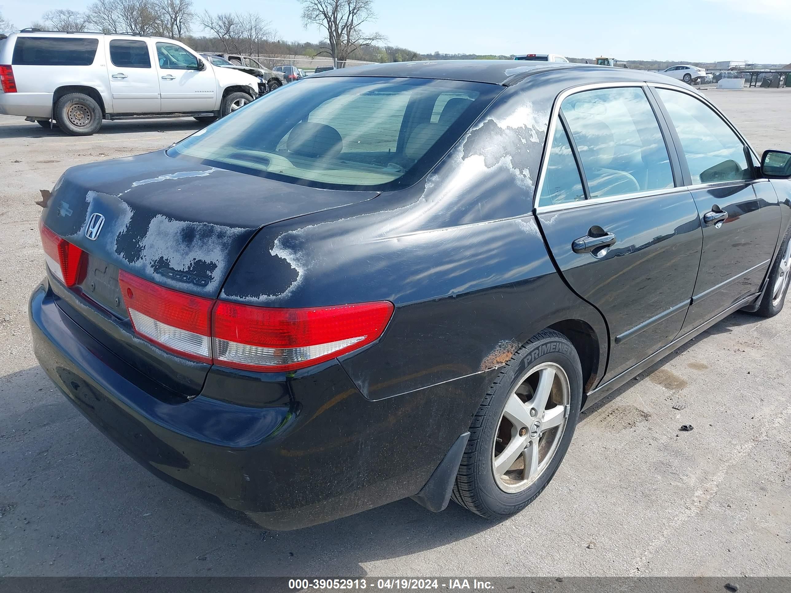 Photo 3 VIN: 1HGCM56613A094464 - HONDA ACCORD 