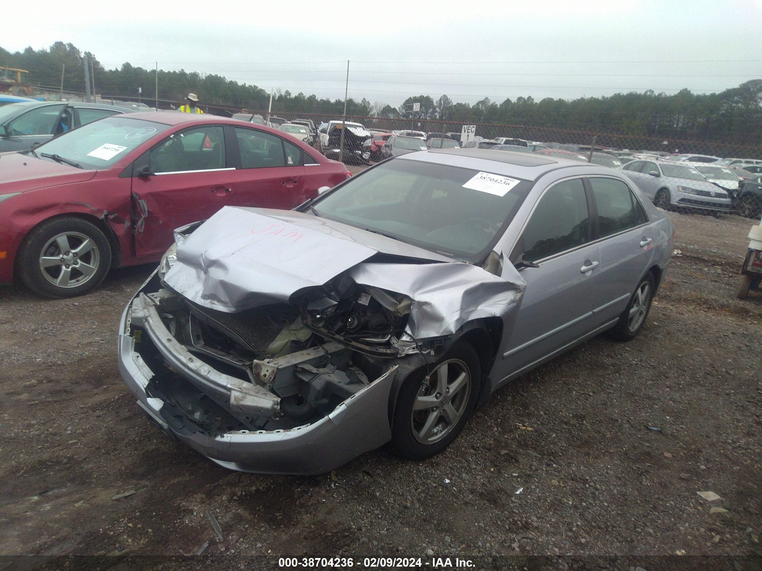 Photo 1 VIN: 1HGCM56614A146502 - HONDA ACCORD 