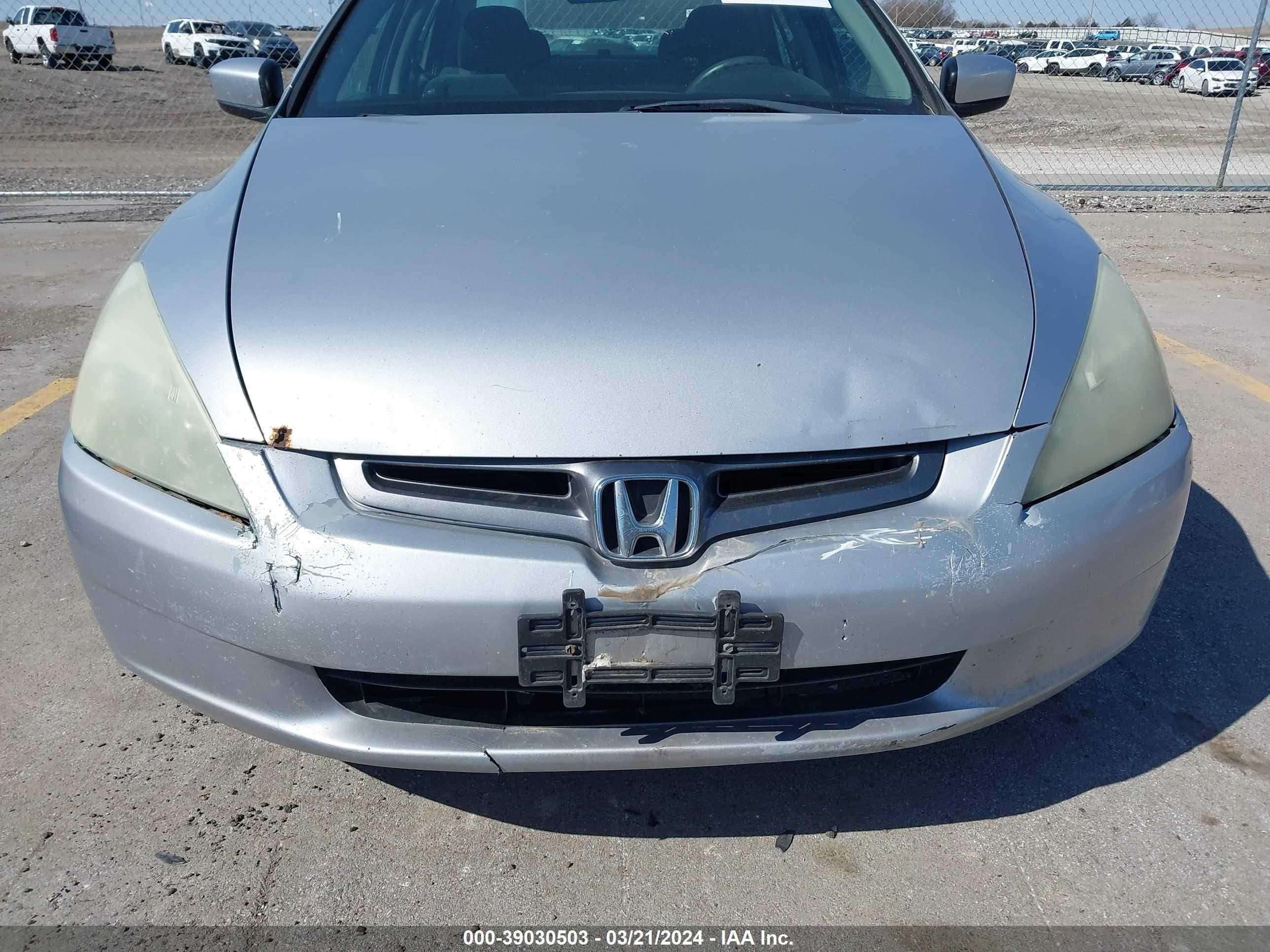 Photo 5 VIN: 1HGCM56624A072345 - HONDA ACCORD 