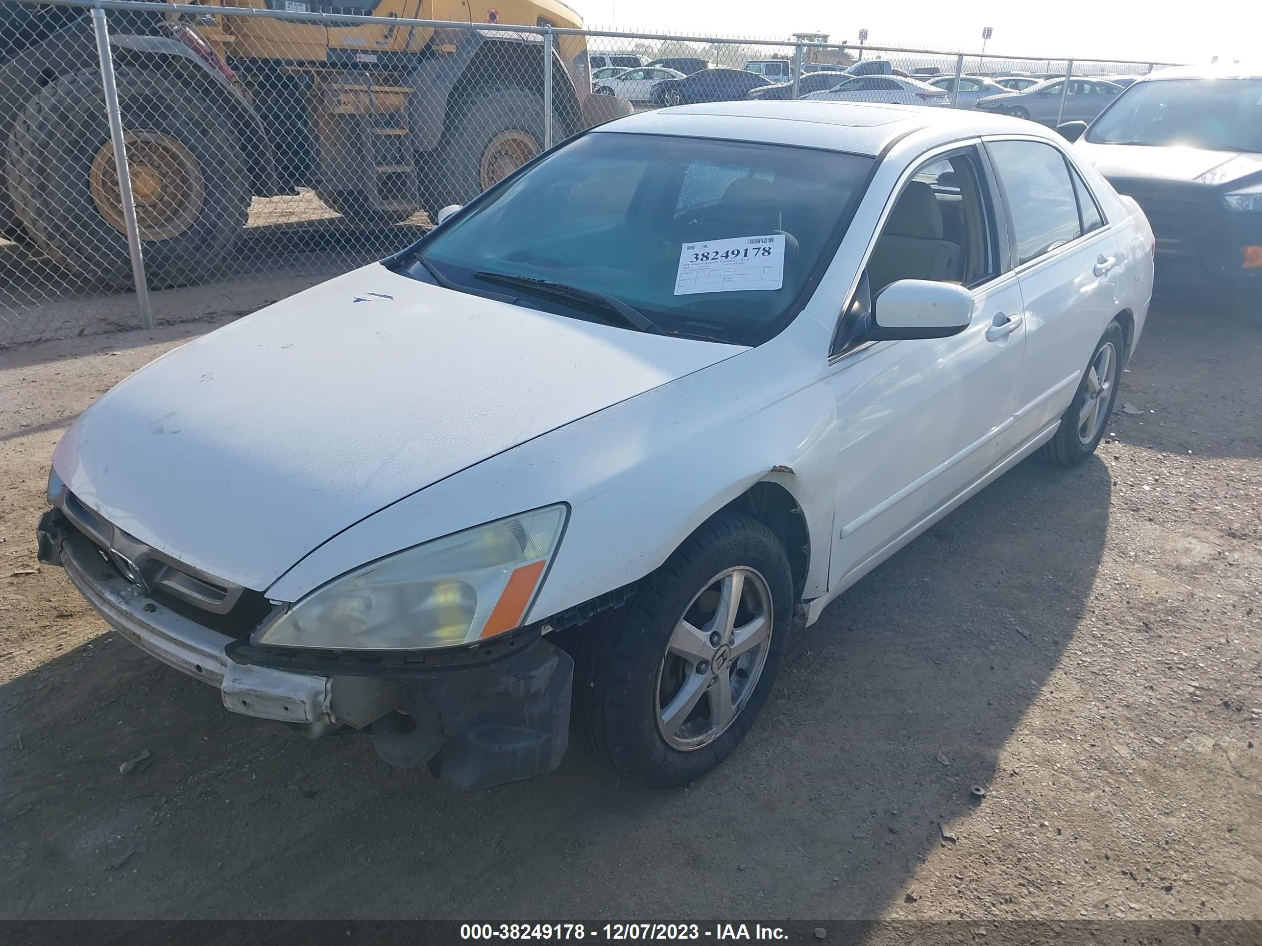 Photo 1 VIN: 1HGCM56634A099974 - HONDA ACCORD 