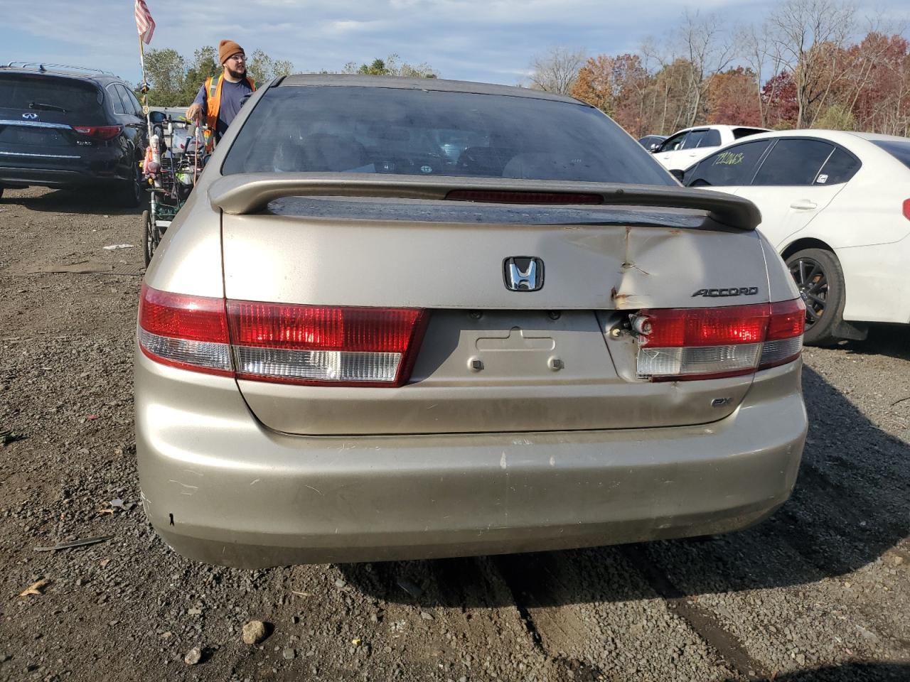 Photo 5 VIN: 1HGCM56643A121740 - HONDA ACCORD 