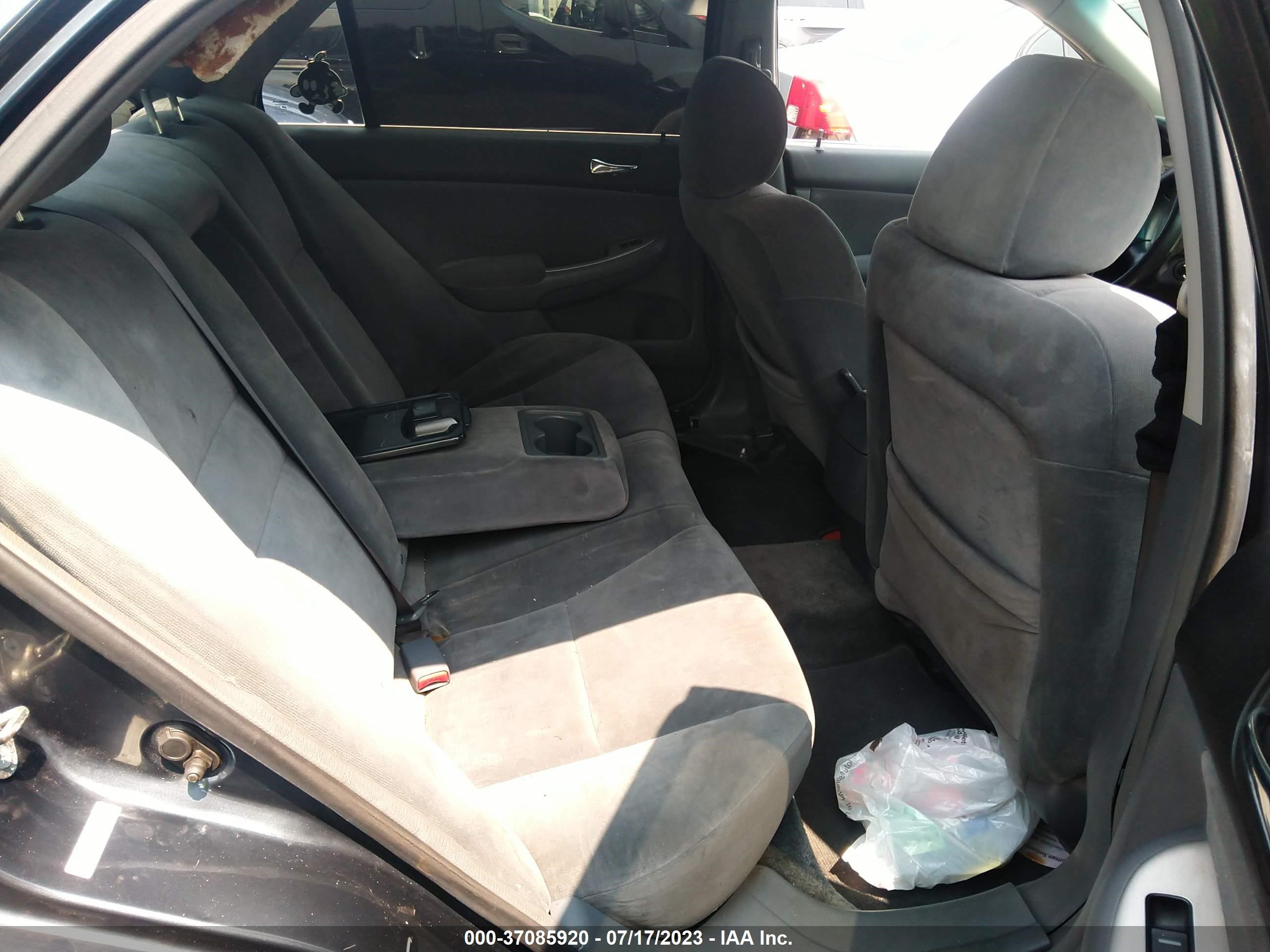 Photo 7 VIN: 1HGCM56663A032980 - HONDA ACCORD 