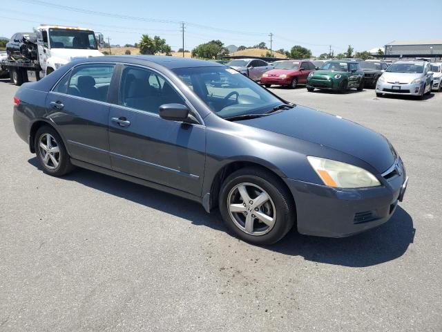 Photo 3 VIN: 1HGCM56664A172707 - HONDA ACCORD 