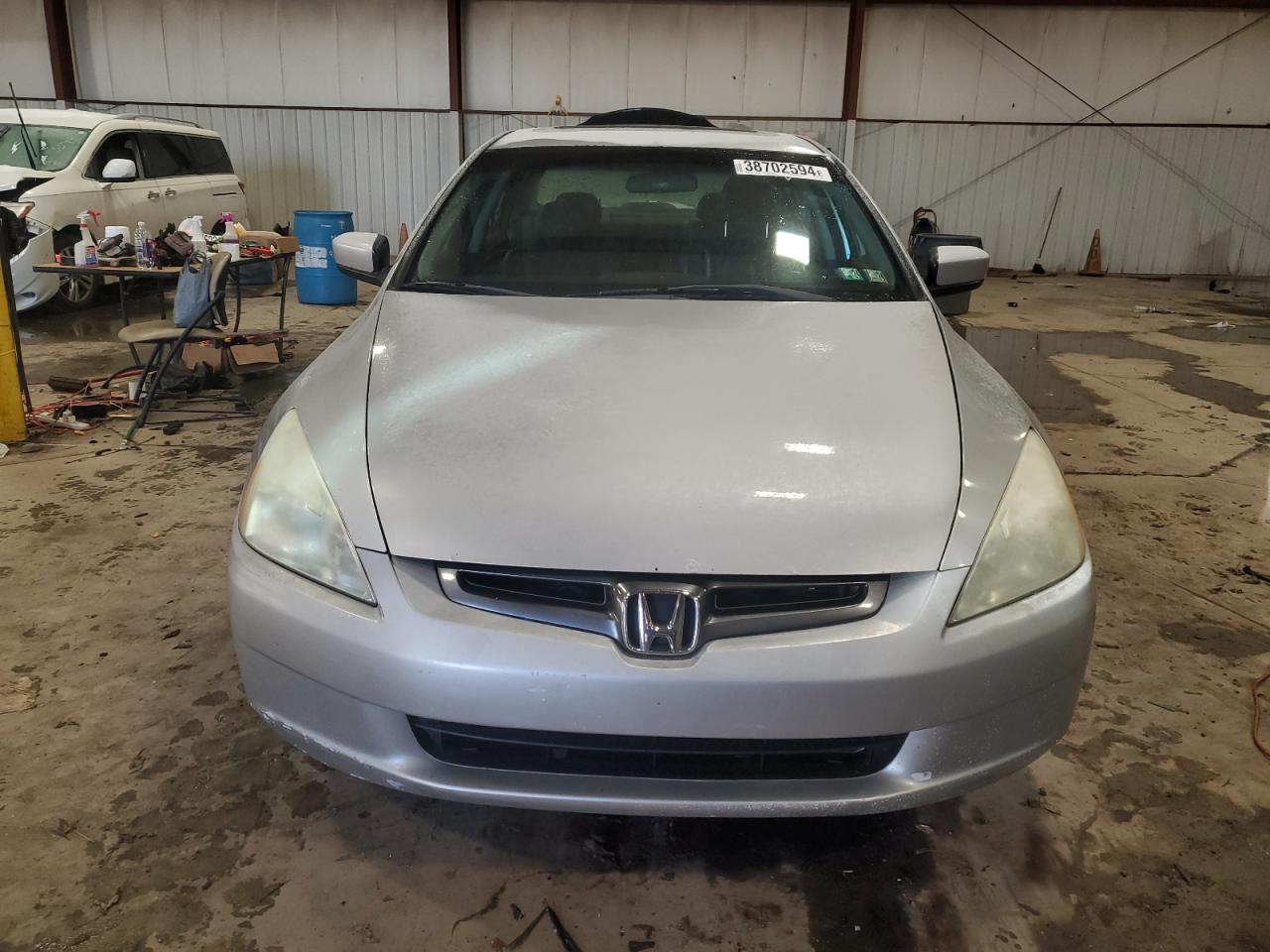 Photo 4 VIN: 1HGCM56673A124860 - HONDA ACCORD 