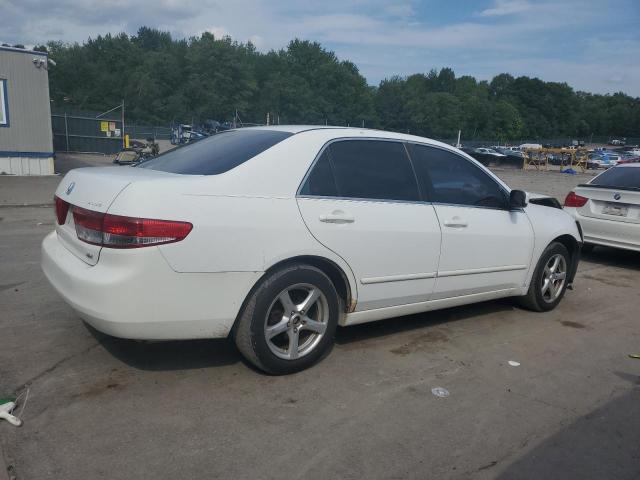 Photo 2 VIN: 1HGCM56683A008910 - HONDA ACCORD 