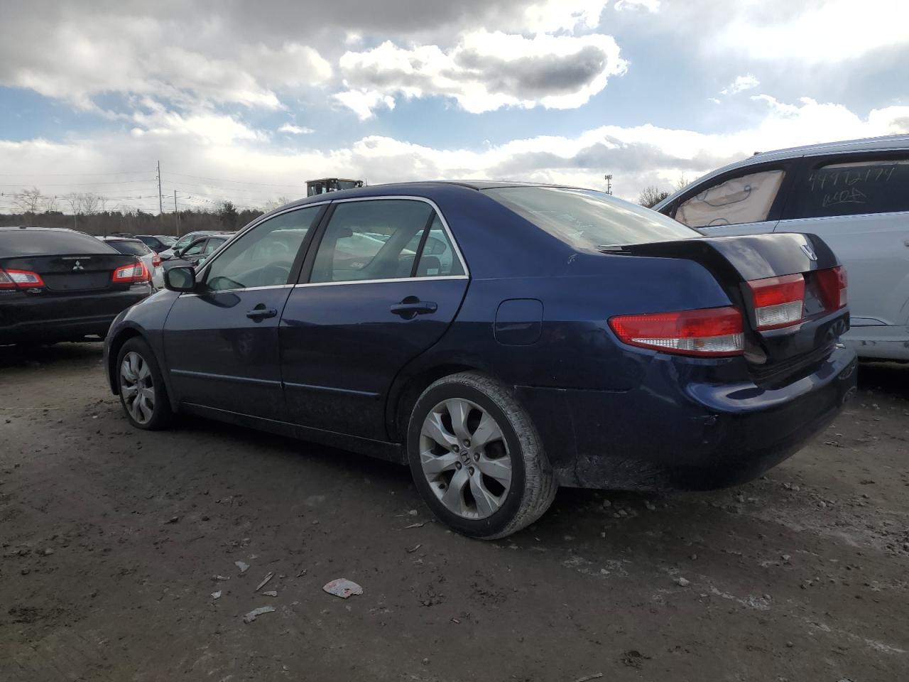 Photo 1 VIN: 1HGCM56684A022811 - HONDA ACCORD 