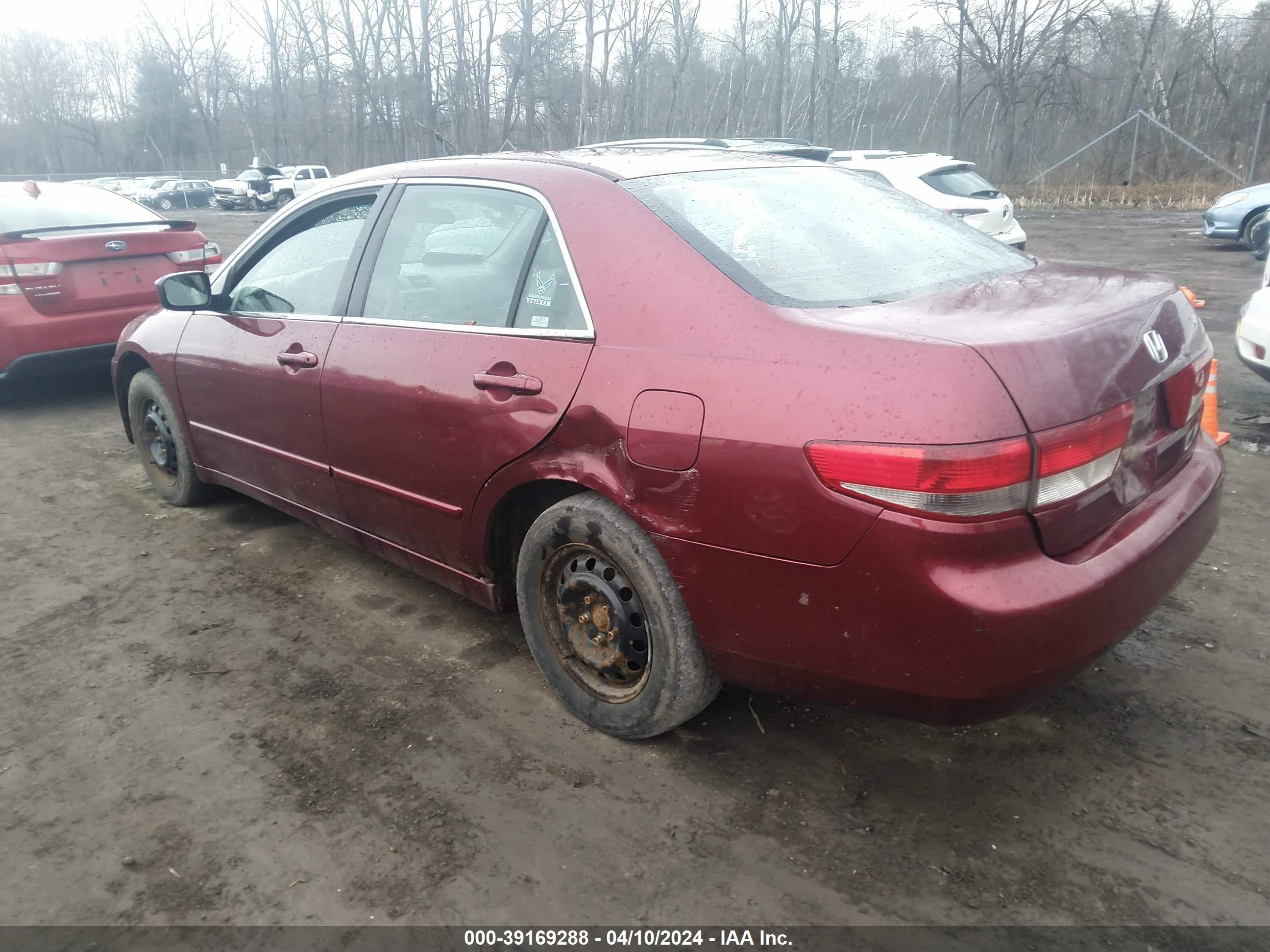 Photo 2 VIN: 1HGCM566X3A013428 - HONDA ACCORD 