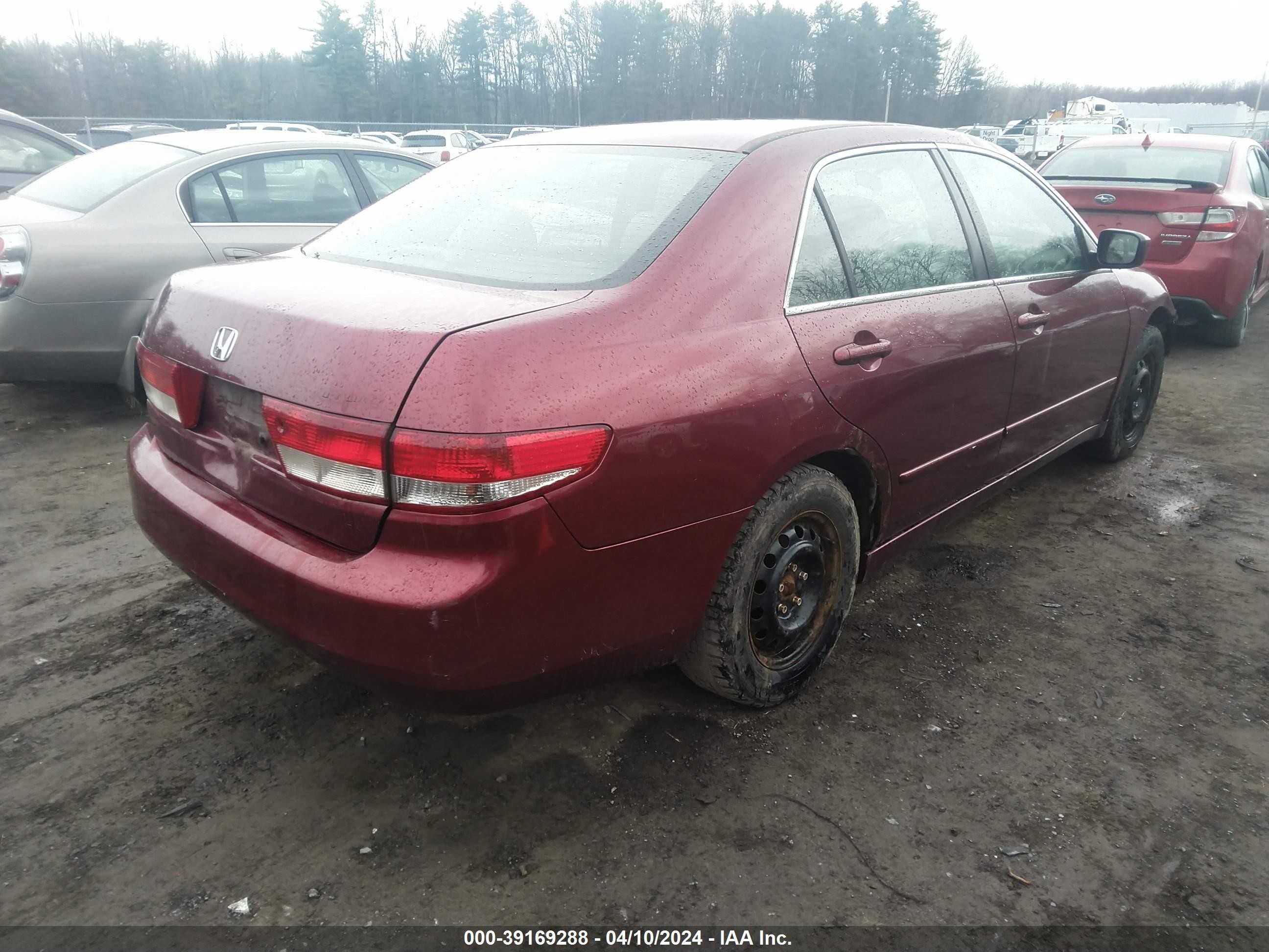 Photo 3 VIN: 1HGCM566X3A013428 - HONDA ACCORD 