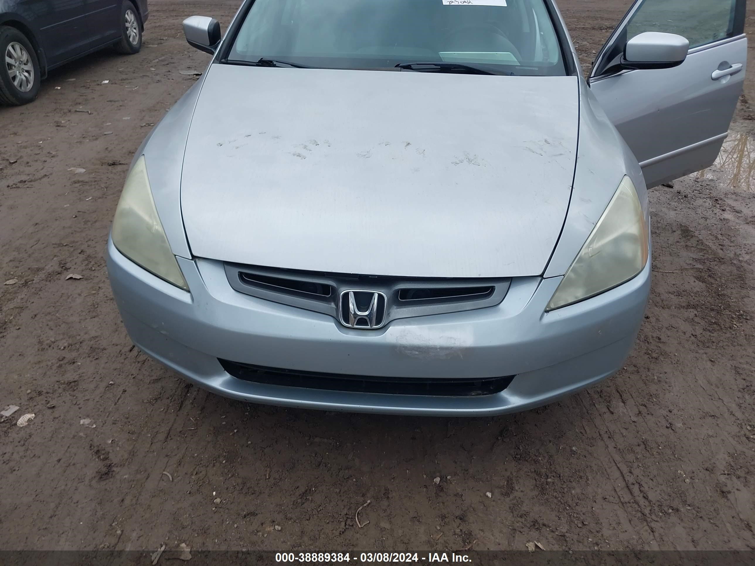 Photo 5 VIN: 1HGCM56704A006868 - HONDA ACCORD 