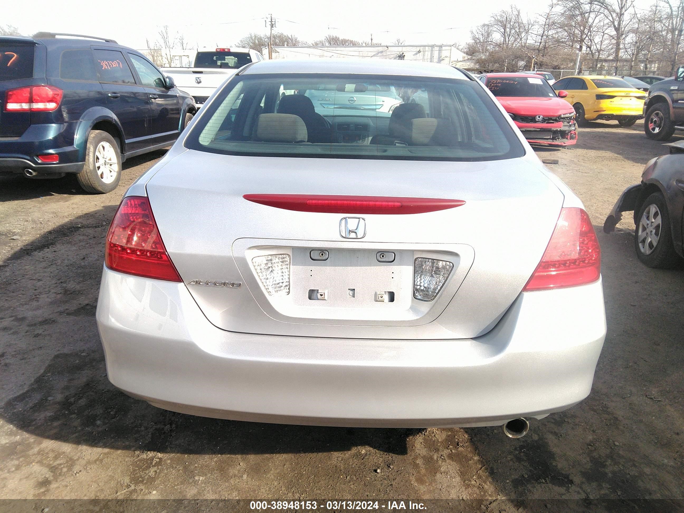 Photo 15 VIN: 1HGCM56706A098423 - HONDA ACCORD 