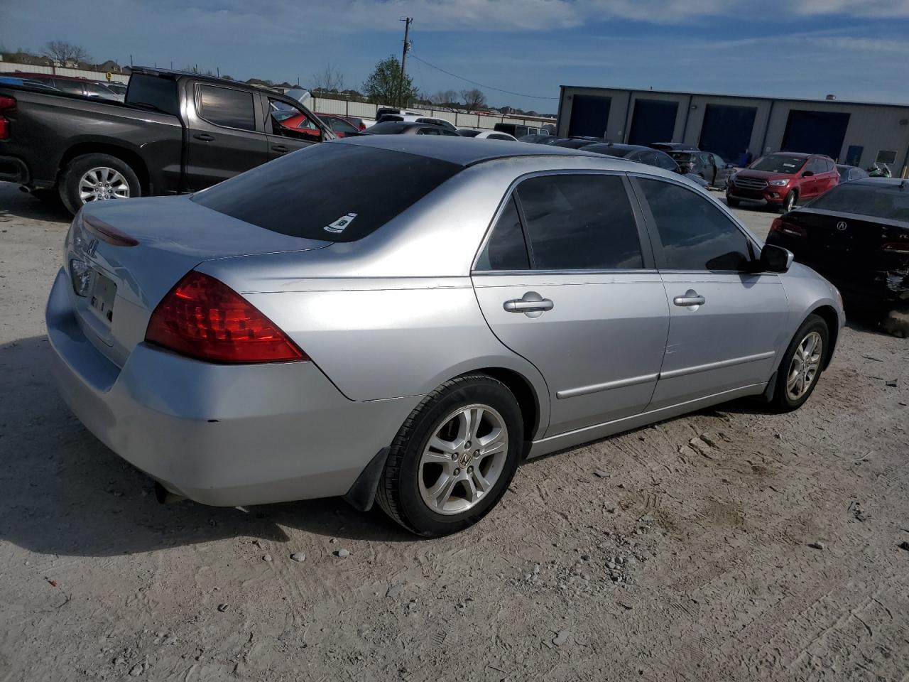 Photo 2 VIN: 1HGCM56706A150391 - HONDA ACCORD 