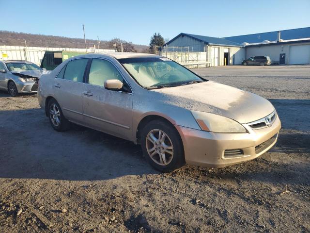 Photo 3 VIN: 1HGCM56706A183309 - HONDA ACCORD 