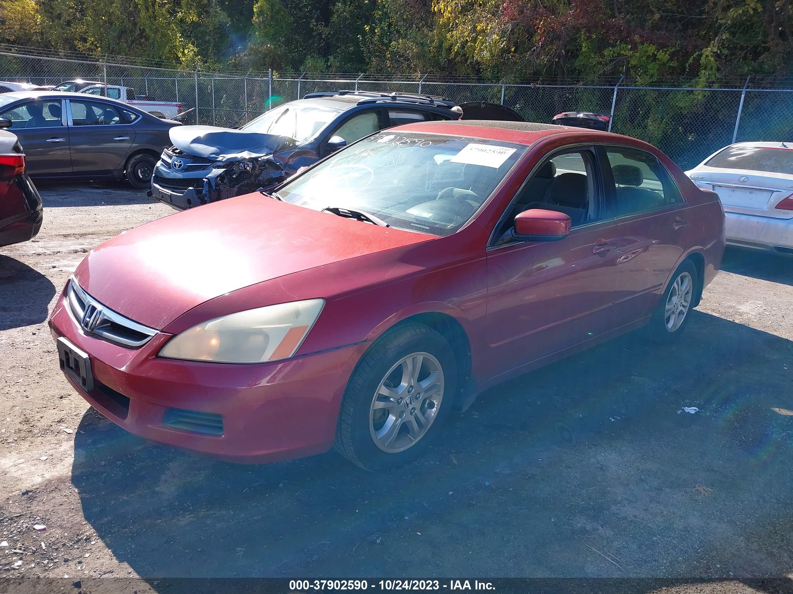 Photo 1 VIN: 1HGCM56707A009001 - HONDA ACCORD 