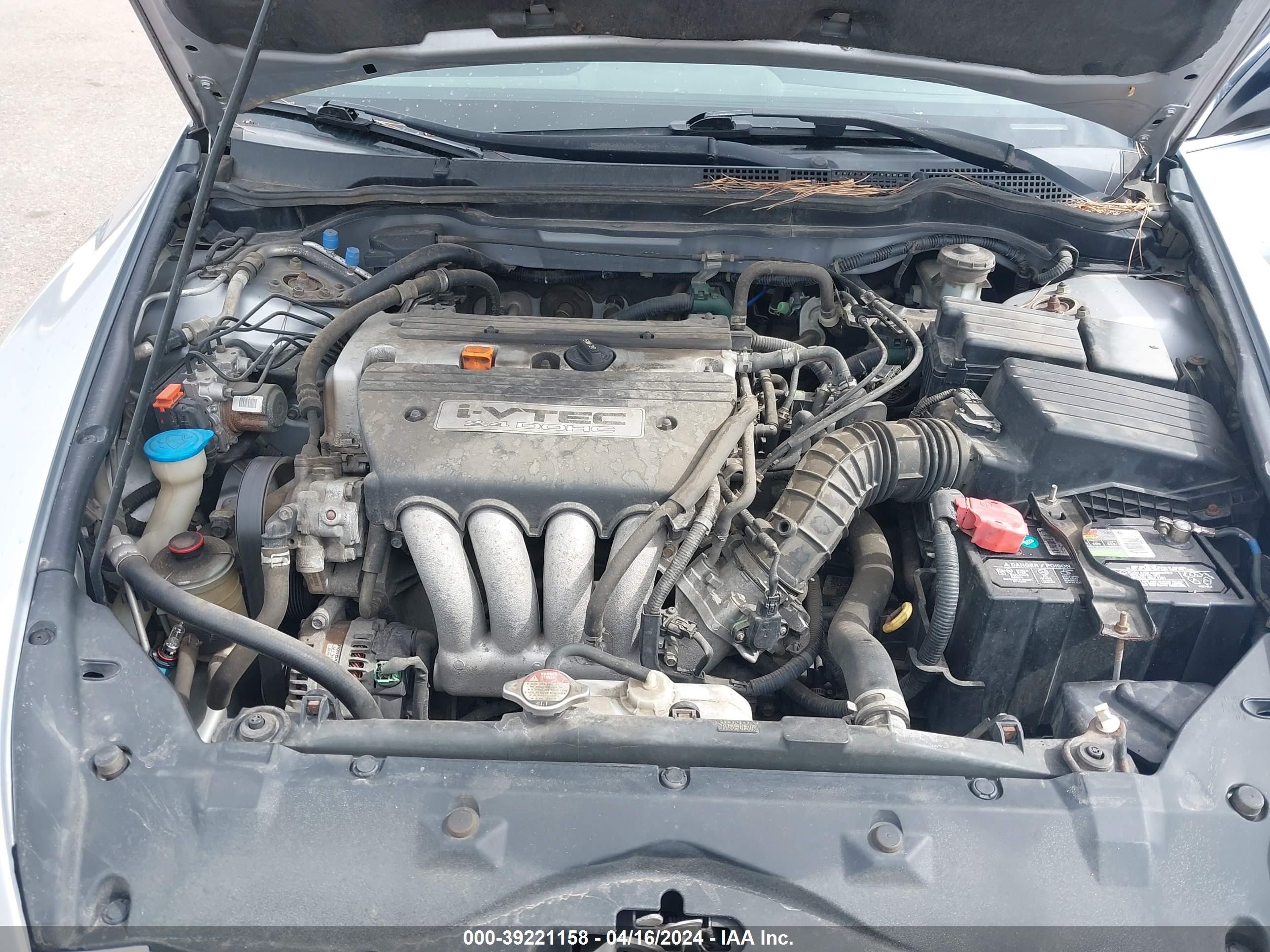 Photo 9 VIN: 1HGCM56715A067230 - HONDA ACCORD 