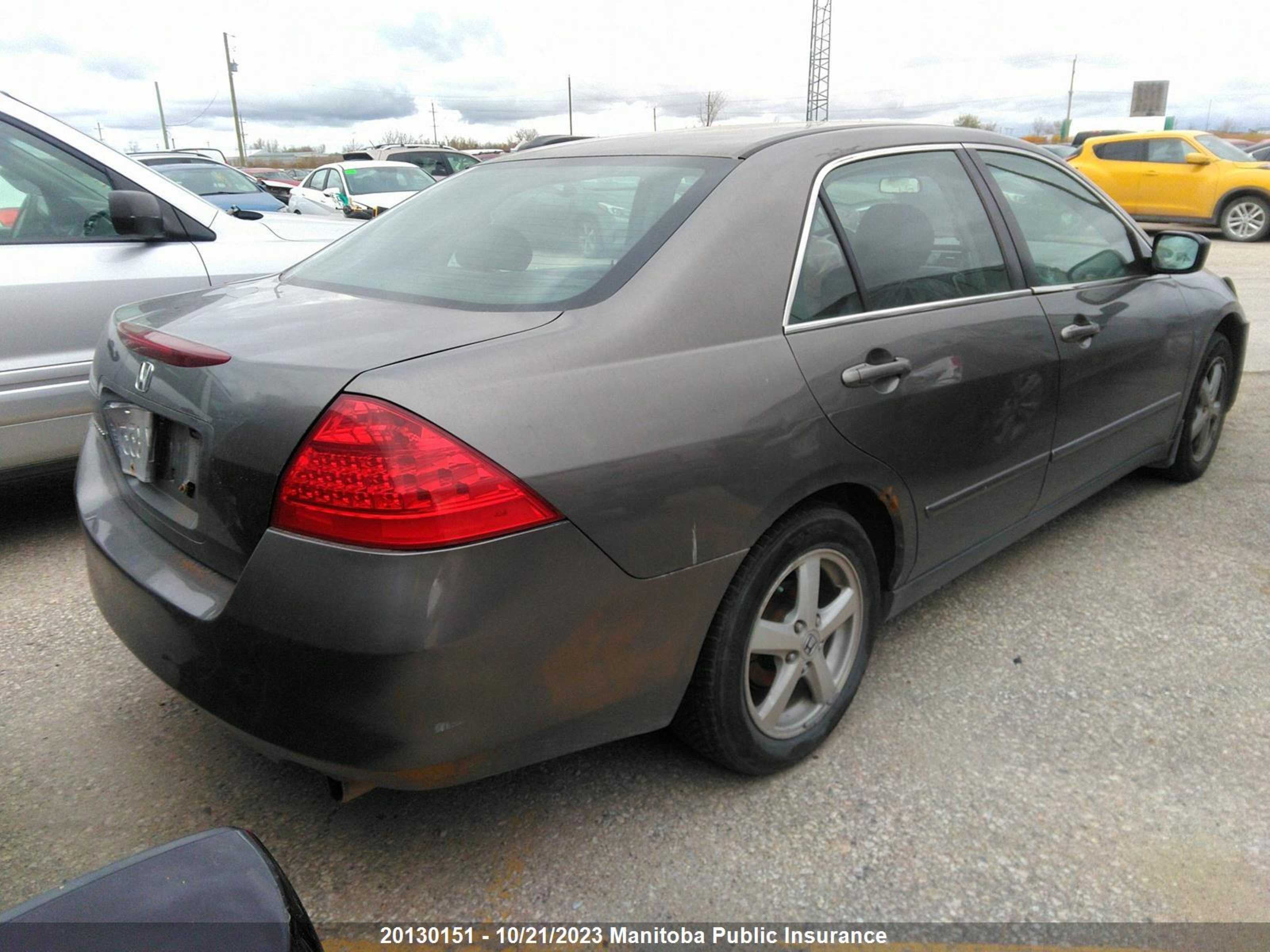 Photo 3 VIN: 1HGCM56717A808575 - HONDA ACCORD 