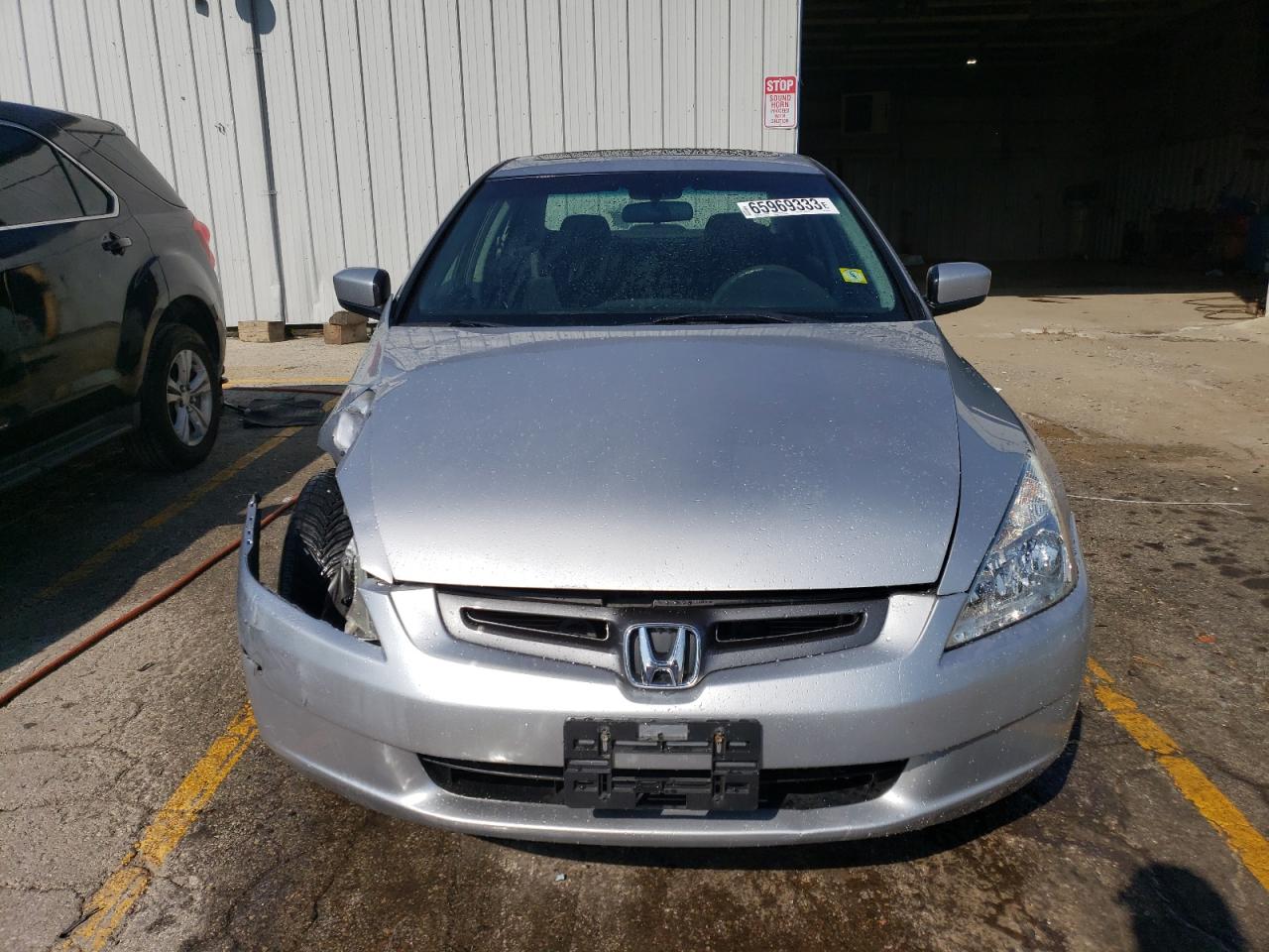 Photo 4 VIN: 1HGCM56724A047857 - HONDA ACCORD 