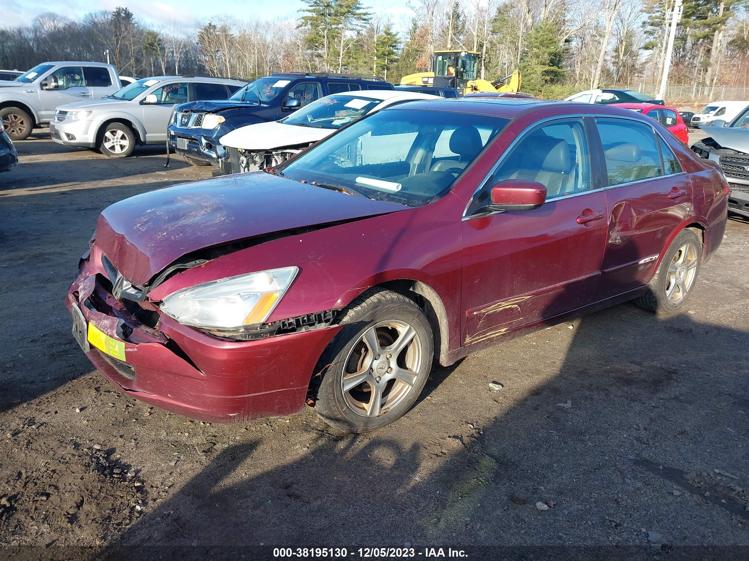 Photo 1 VIN: 1HGCM56724A137249 - HONDA ACCORD 