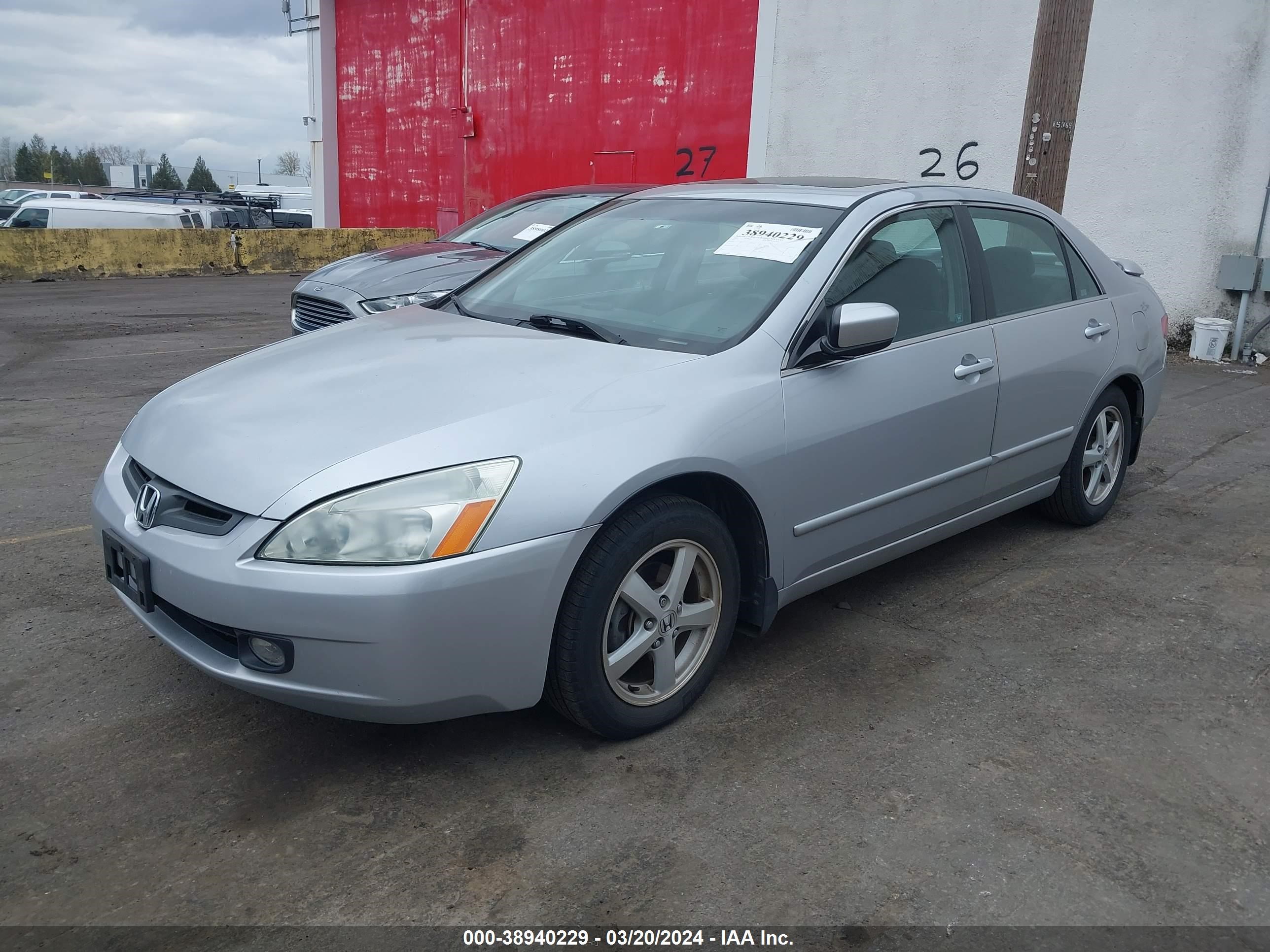 Photo 1 VIN: 1HGCM56725A113177 - HONDA ACCORD 