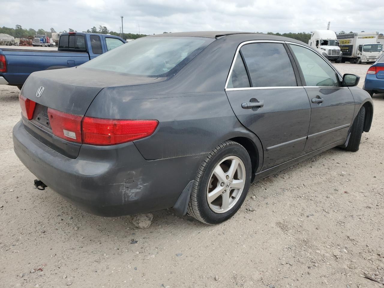 Photo 2 VIN: 1HGCM56725A162329 - HONDA ACCORD 