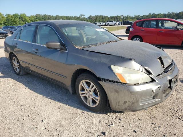 Photo 3 VIN: 1HGCM56726A052978 - HONDA ACCORD 