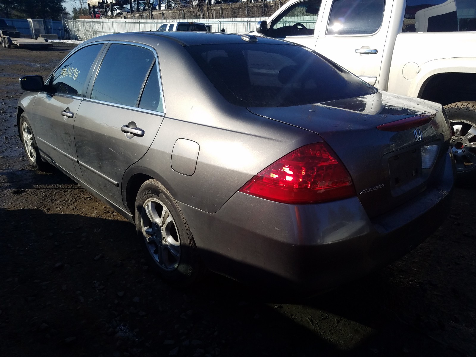 Photo 2 VIN: 1HGCM56726A109969 - HONDA ACCORD EX 