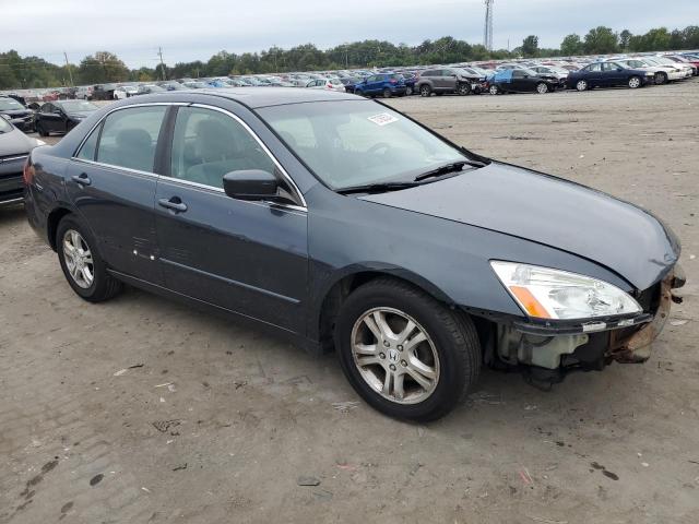 Photo 3 VIN: 1HGCM56727A011302 - HONDA ACCORD EX 