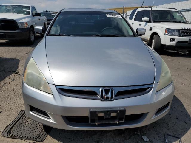 Photo 4 VIN: 1HGCM56727A046650 - HONDA ACCORD EX 