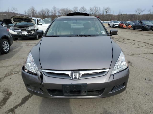 Photo 4 VIN: 1HGCM56727A049452 - HONDA ACCORD EX 