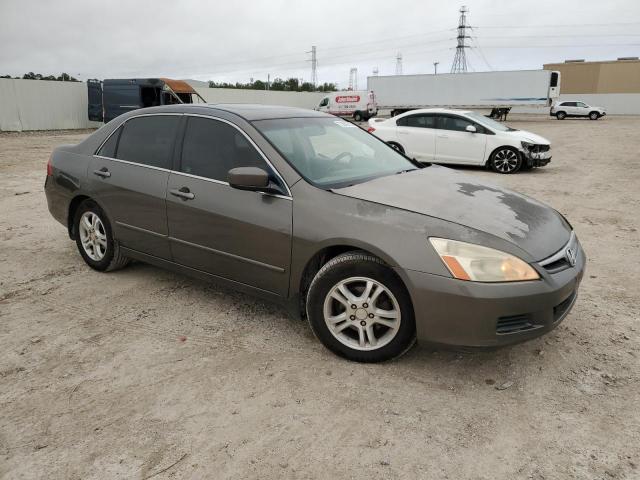 Photo 3 VIN: 1HGCM56727A200449 - HONDA ACCORD 