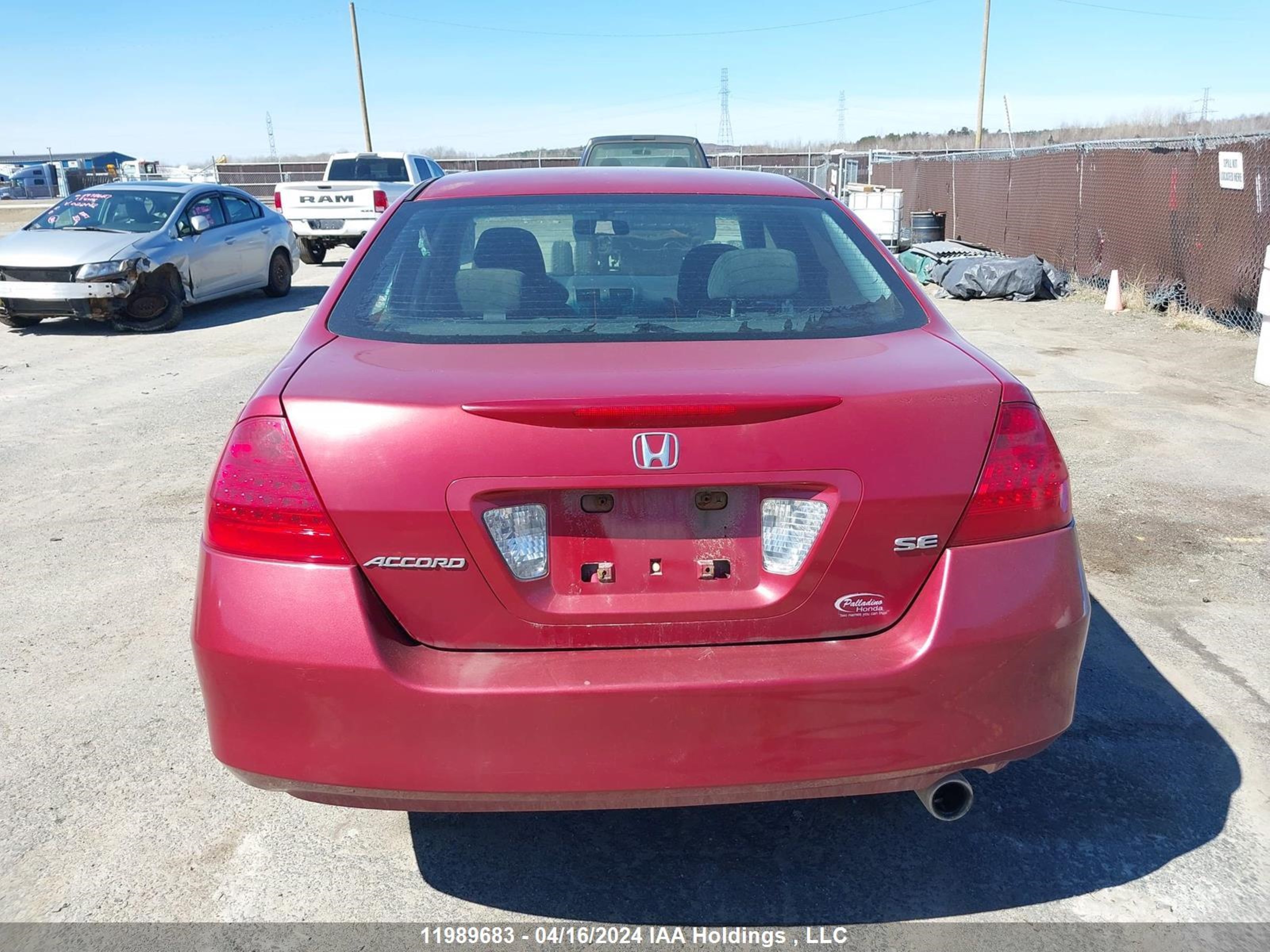 Photo 16 VIN: 1HGCM56727A810612 - HONDA ACCORD 