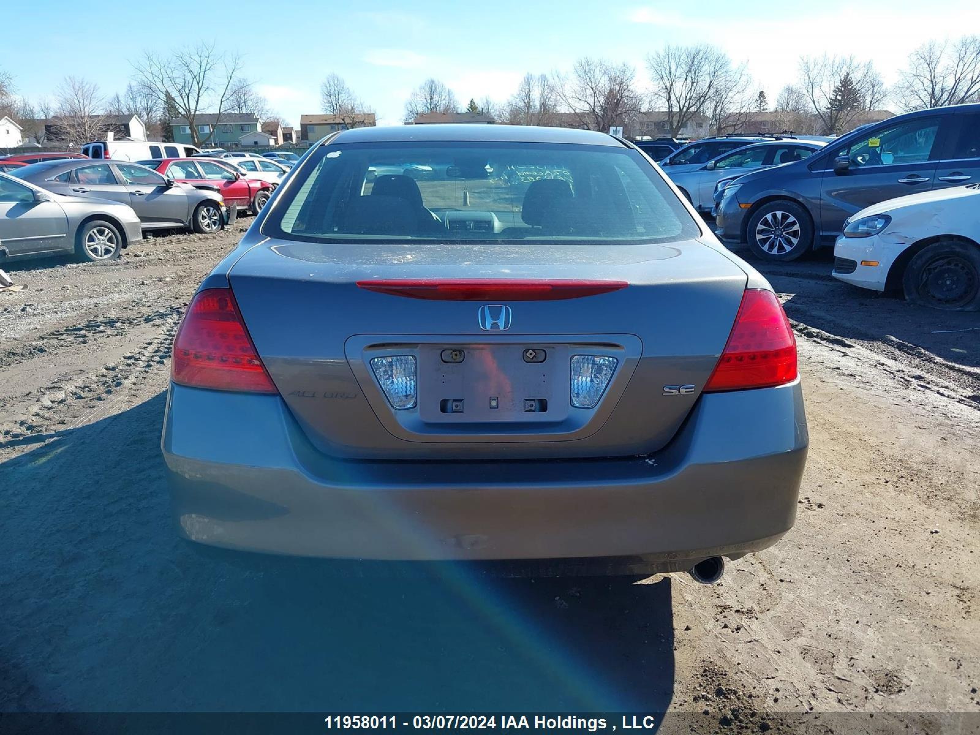 Photo 15 VIN: 1HGCM56727A813283 - HONDA ACCORD 