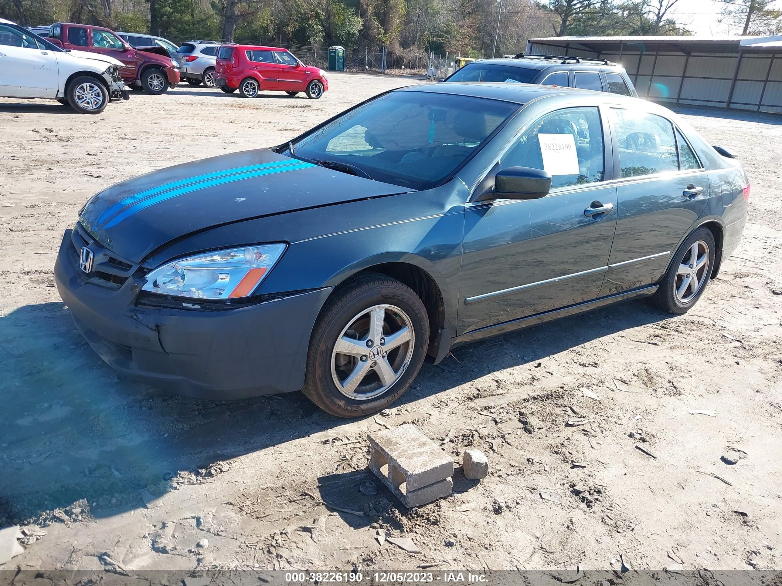 Photo 1 VIN: 1HGCM56735A091870 - HONDA ACCORD 