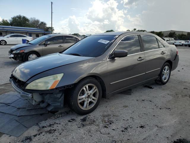 Photo 0 VIN: 1HGCM56736A118325 - HONDA ACCORD EX 