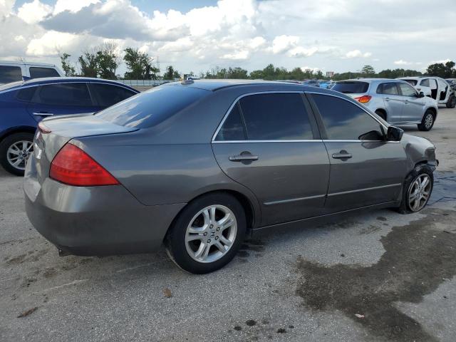 Photo 2 VIN: 1HGCM56736A118325 - HONDA ACCORD EX 