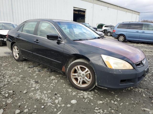 Photo 3 VIN: 1HGCM56736A123928 - HONDA ACCORD 